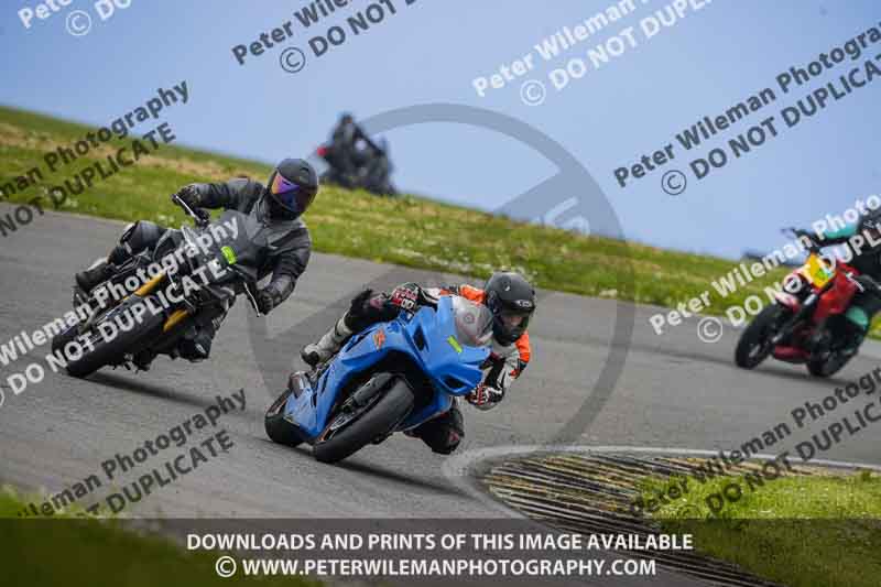 anglesey no limits trackday;anglesey photographs;anglesey trackday photographs;enduro digital images;event digital images;eventdigitalimages;no limits trackdays;peter wileman photography;racing digital images;trac mon;trackday digital images;trackday photos;ty croes